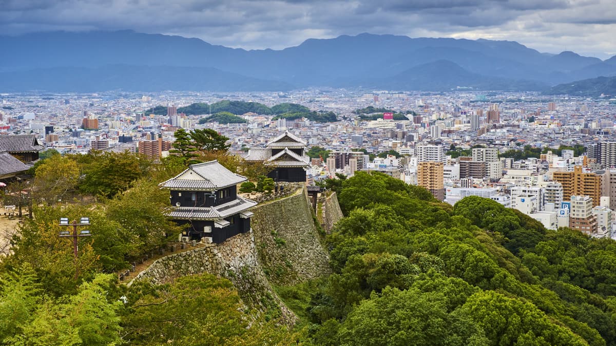 Japan's Underrated City Is A Scenic Asian Escape With Hot Springs, History, And Excellent Eats
