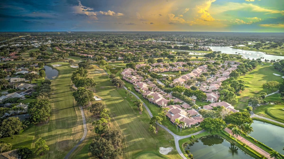 The 'Golf Capital Of The World' Is A Florida Gem With Downtown Shops, Restaurants, And Championship Courses