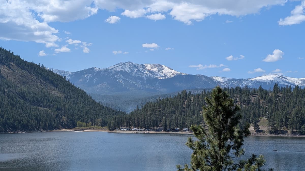 Washington's Pristine State Park On Two Lakes Is An Underrated Mountain Gem To Camp And Fish
