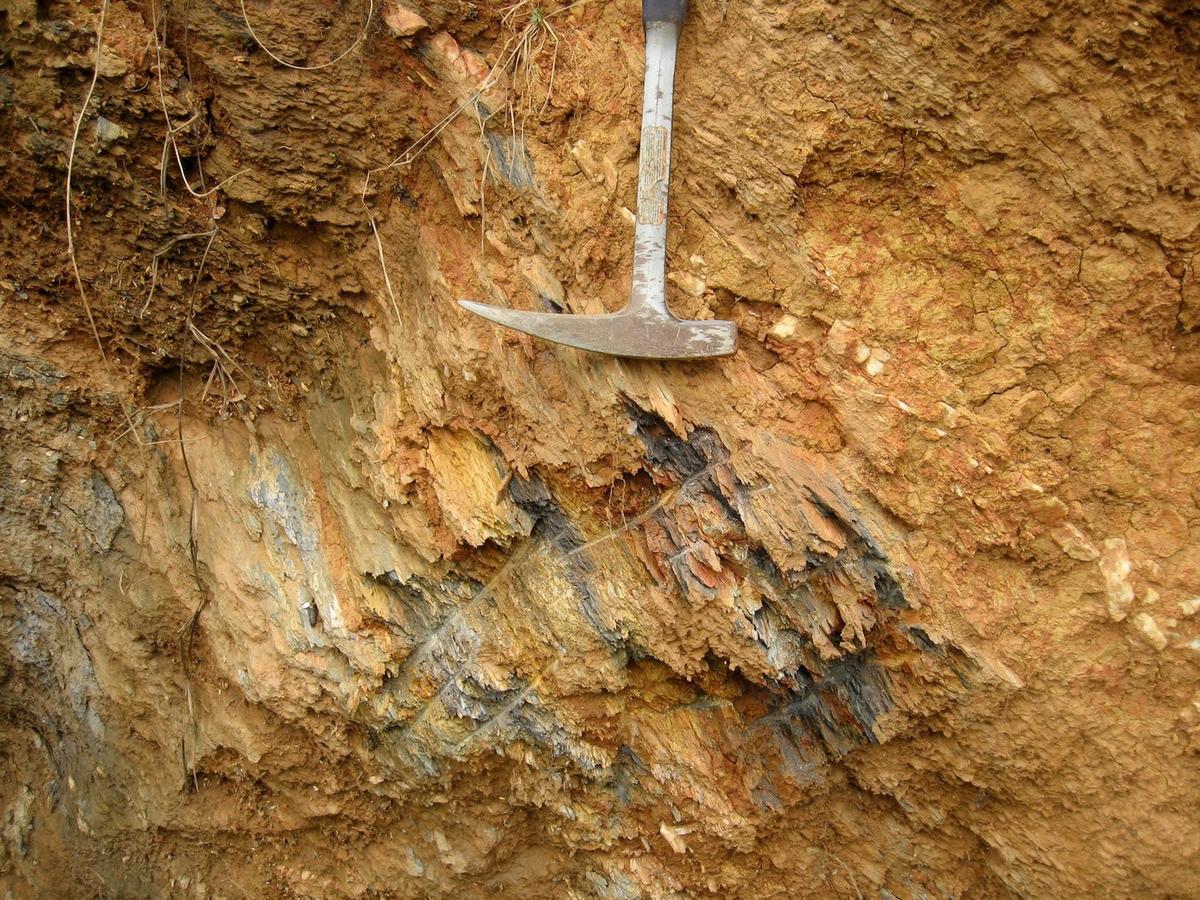 Mine Restarts Support West Africa’s Gold Recovery in 2026