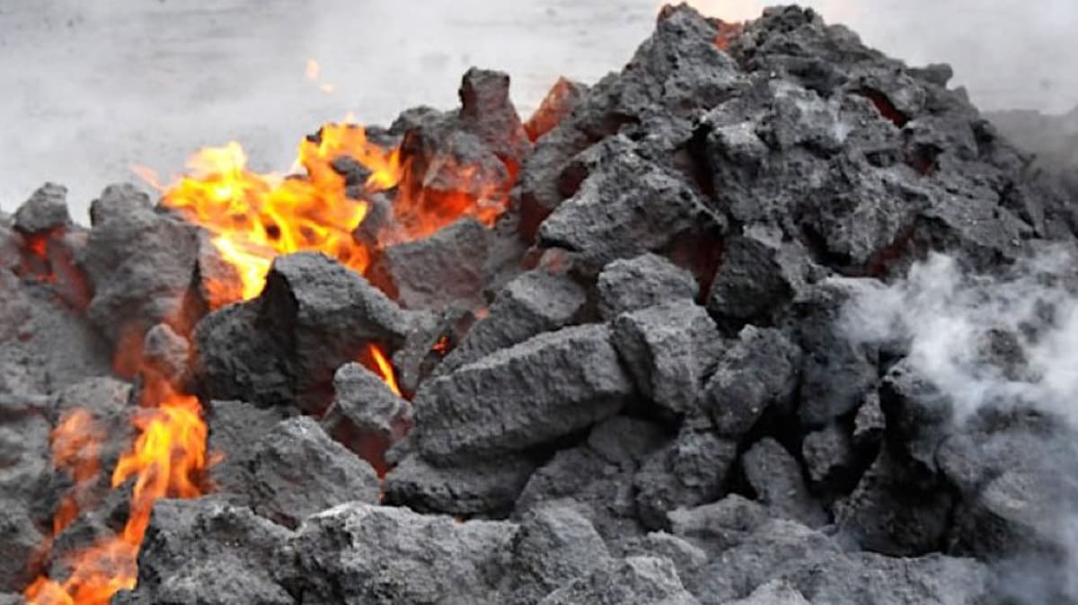 Anglo Unveils New Deal to Sell Aussie Coal Mines for $3.86bn