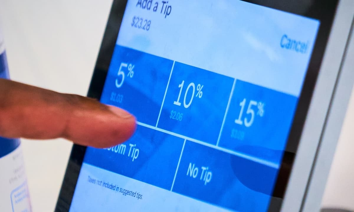 Tipping in Tough Times: How to Tip without Overspending