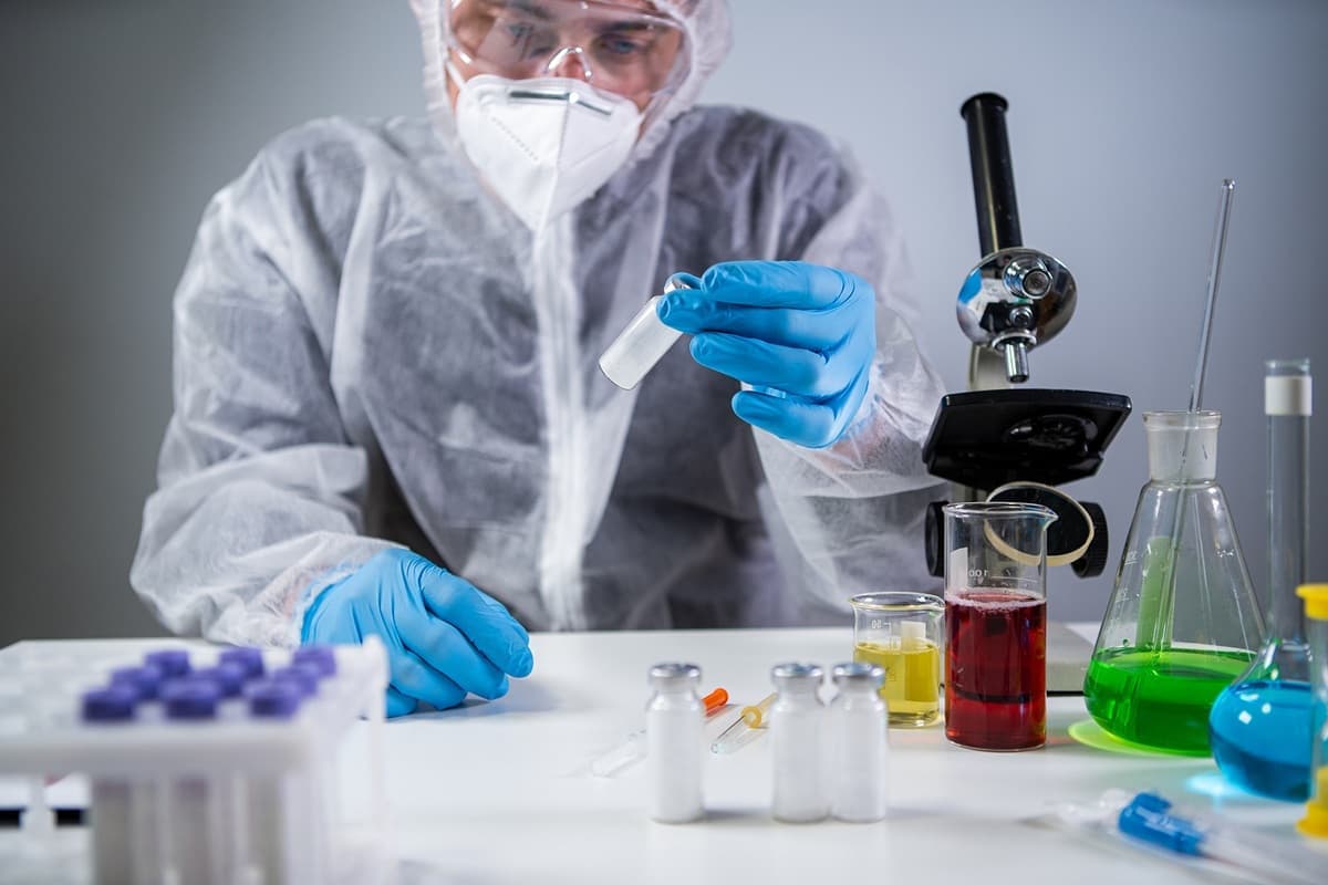 Schrödinger Stock – A Dead Cat Bounce?