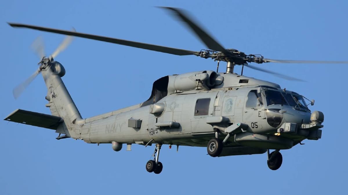 US Clears $4.2bn MH-60R, Apache Helicopter Package for South Korea