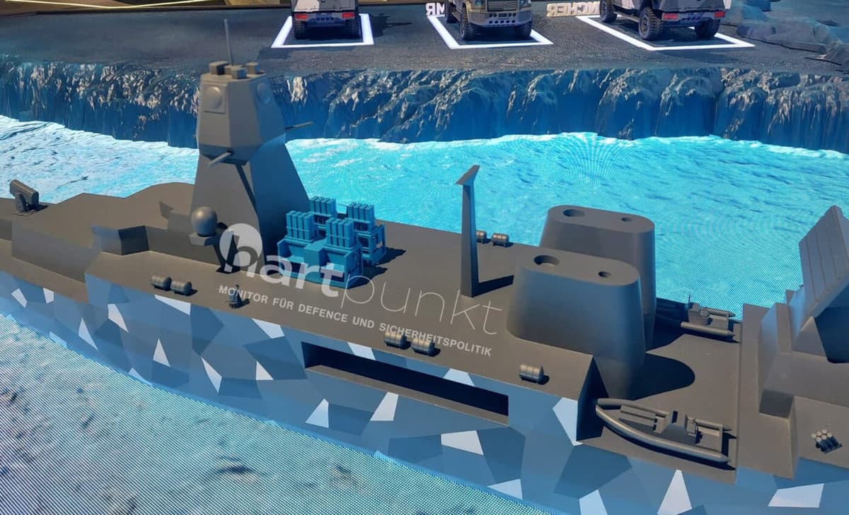 German F125 Frigates Are to Receive 32 Iris-T SLM Naval Missiles