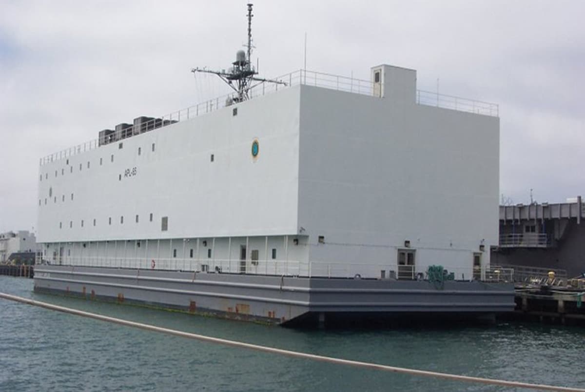 US Navy Accepts Delivery of Sixth Berthing Barge