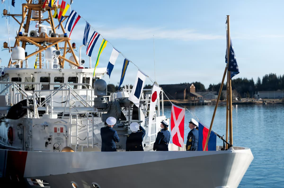 US Coast Guard Commissions Sixth Arctic District Fast Response Cutter