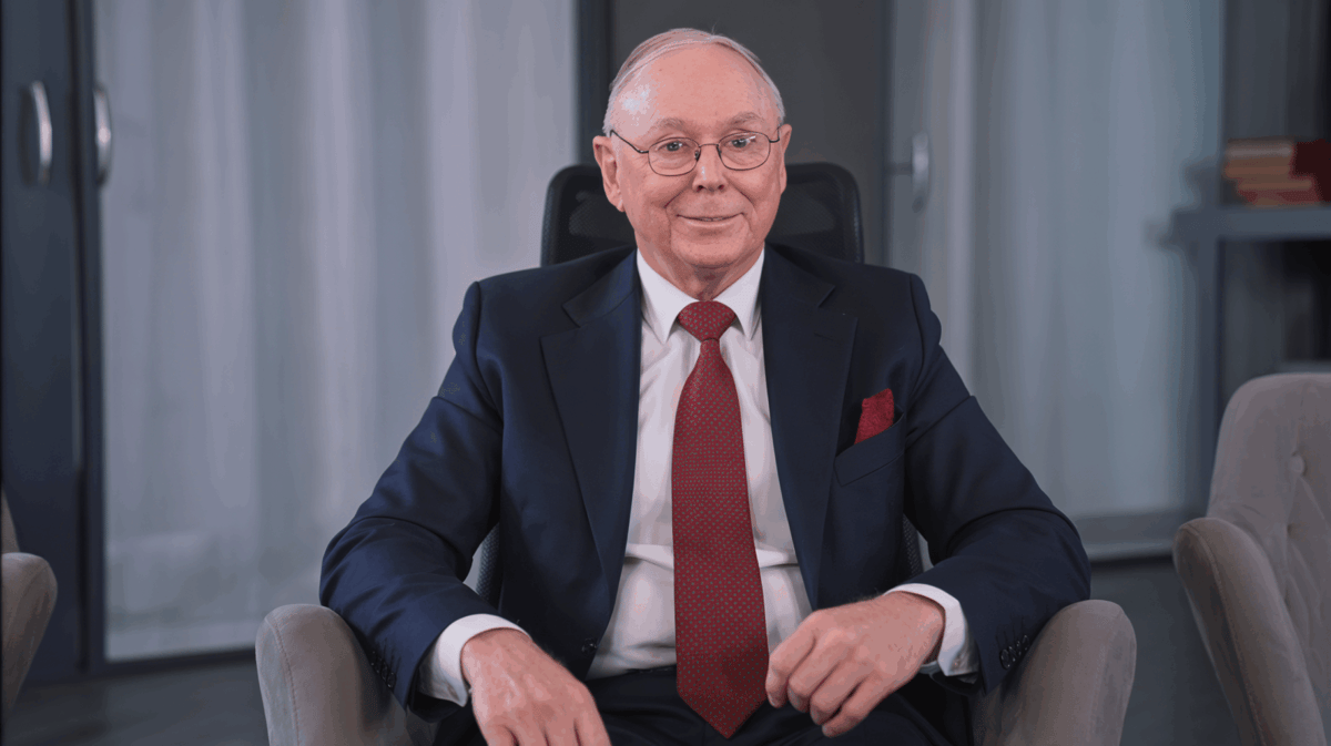 People Who Build Wealth Say ‘No’ To These 5 Things, According to Charlie Munger