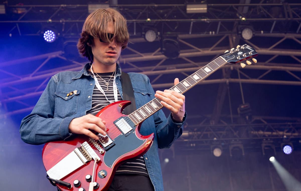 The Mysterines’ Callum Thompson Launches New Project AKA with Fuzzed Out Single ‘It Grows On Trees (Money)’