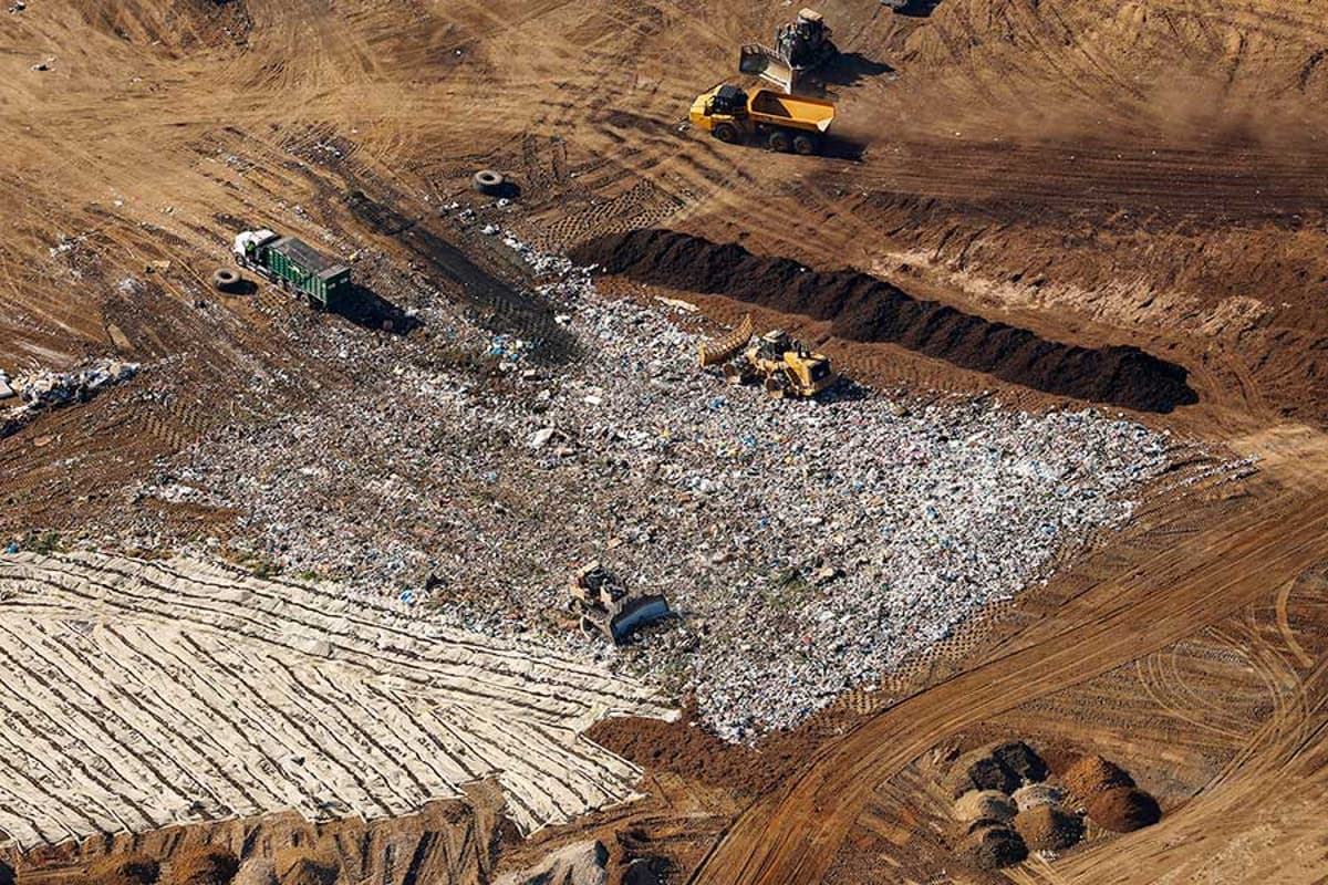 The Throwaway Planet