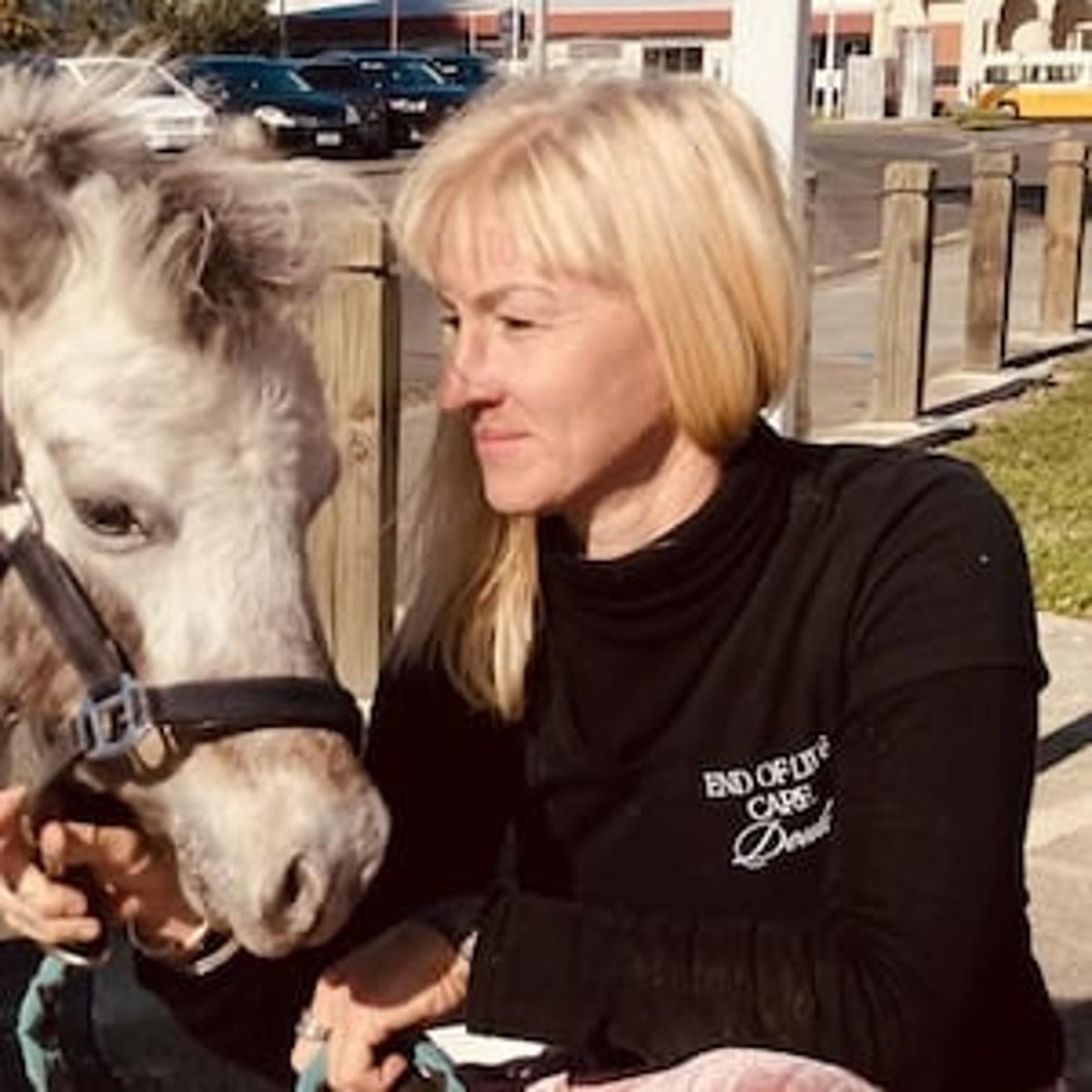On The Up: Moxy the Wellbeing Pony Brings Joy to Children at Hawke’s Bay Hospital