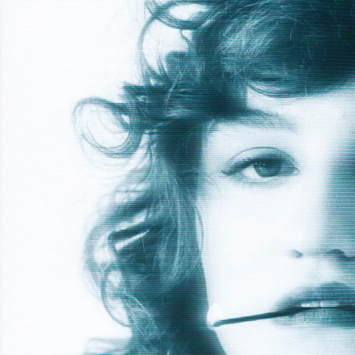Alaina May – “Casual”