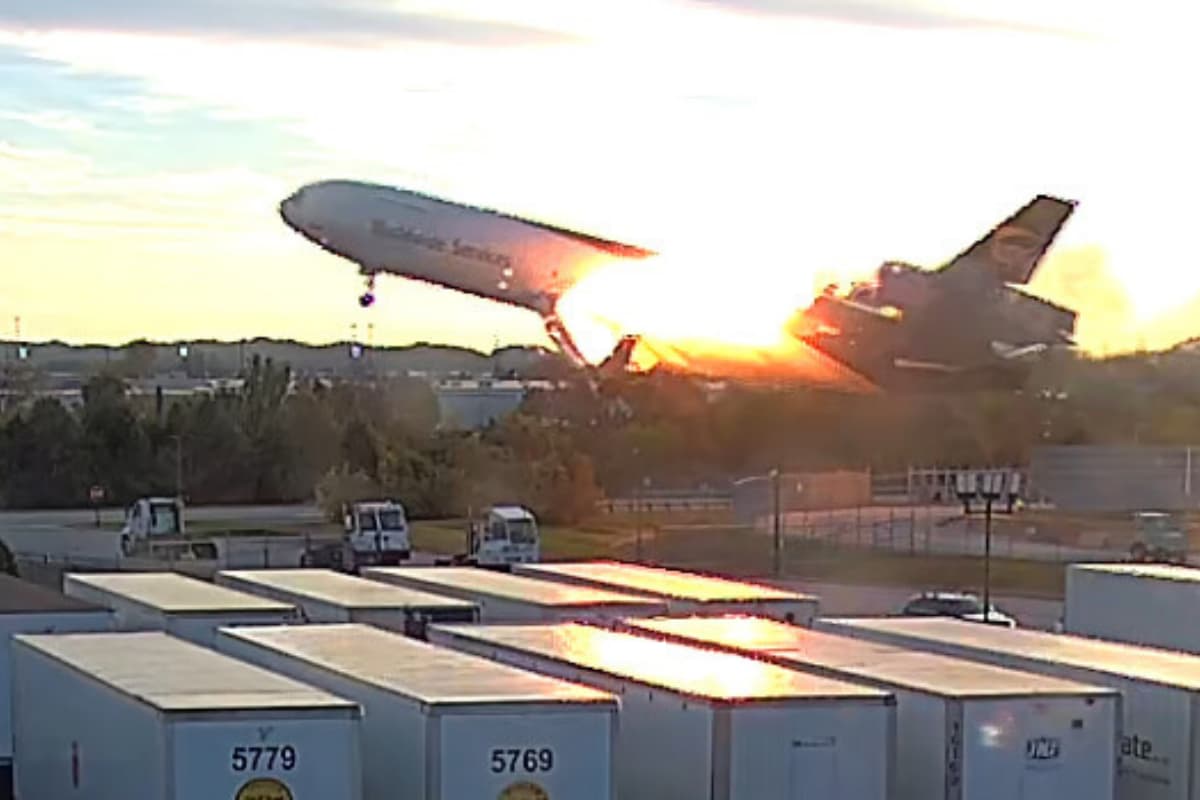 Federal Crash Investigators Discover Internet Sleuths Have Attempted to Reconstruct Cockpit Voice Audio From Fatal Crash of UPS Plane