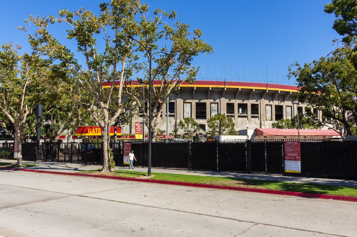 LA Authorizes $9.5M for Sidewalk Repairs Around Olympic Venues