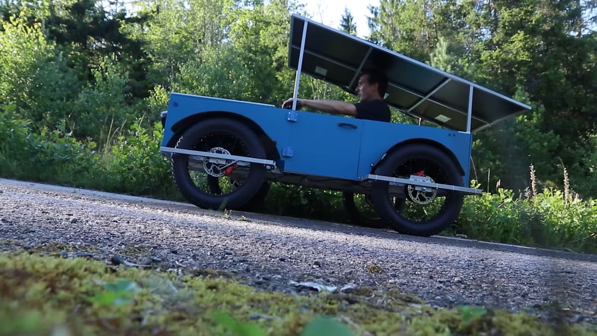 Man Builds Solar-Powered Car From E-Bikes that Can Hit 30 Mph