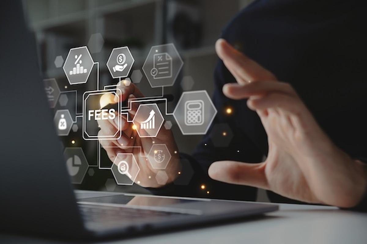 Wealth Advisers Generate over $2bn in Private Capital Fees as Retail Access to Alts Expands