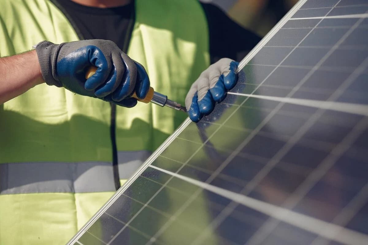 Vikran Engineering Acquires 49% Stake in NOPL Solar Projects for $508,101