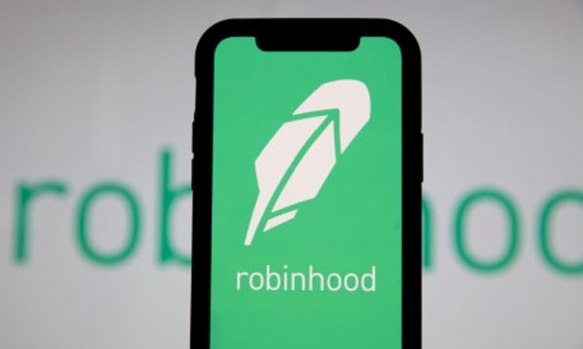 Robinhood CEO Says Company Has Won Underwriter Status