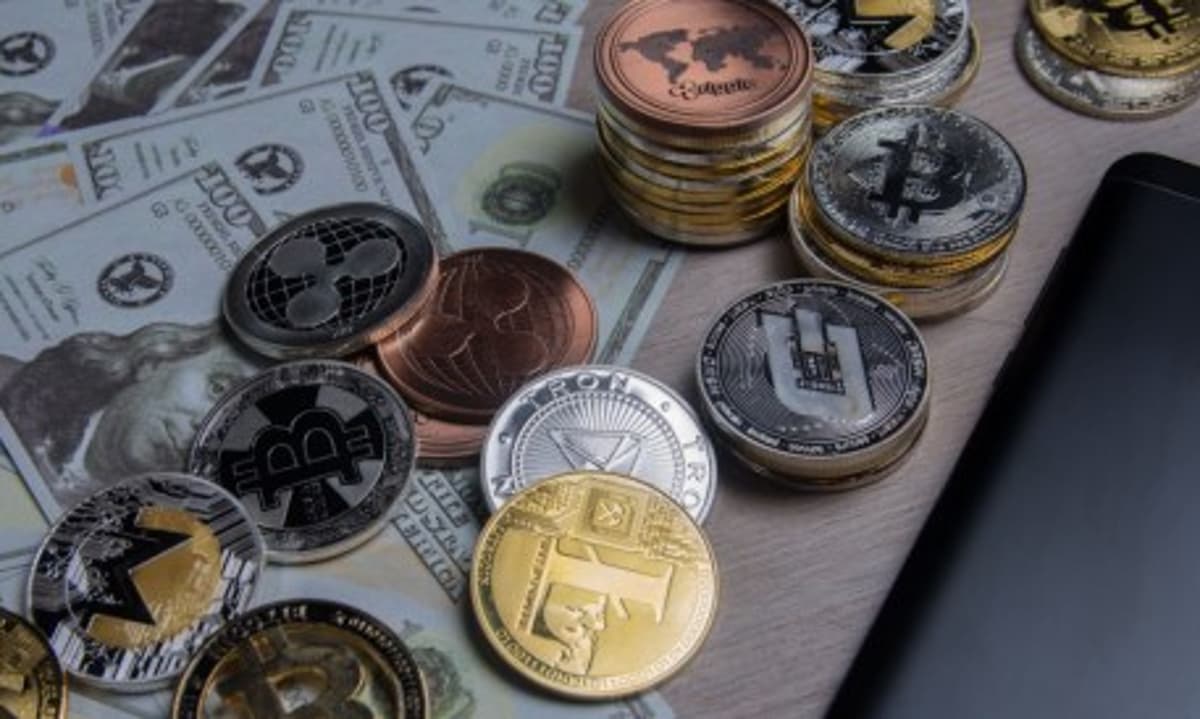 Stablecoin Settlement Is Here, but Seamless Off-Chain Money Movement Is Not