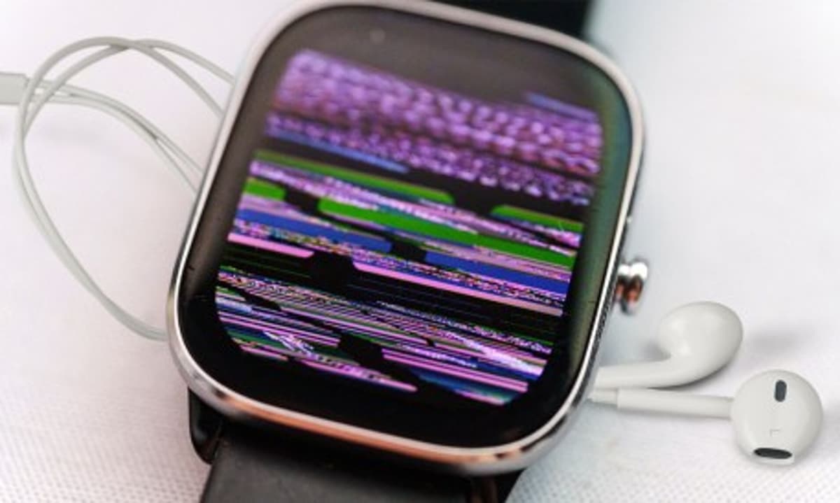 The Great Interface Migration: Why Your Jacket Is the New Smartphone