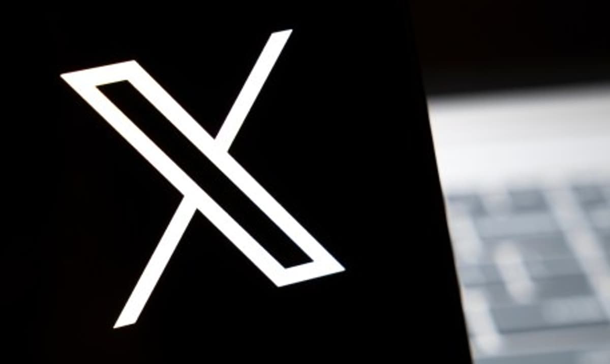 Elon Musk Says X Money Set to Debut in April