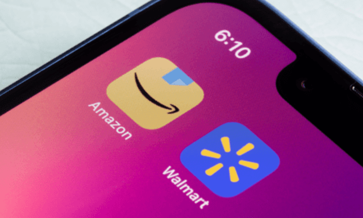 Amazon and Walmart Push AI Deeper Into the Shopping Aisle