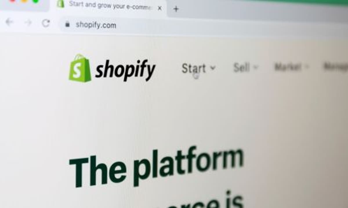 Thrive Capital Invests $100M in Shopify to Boost AI-Driven Commerce