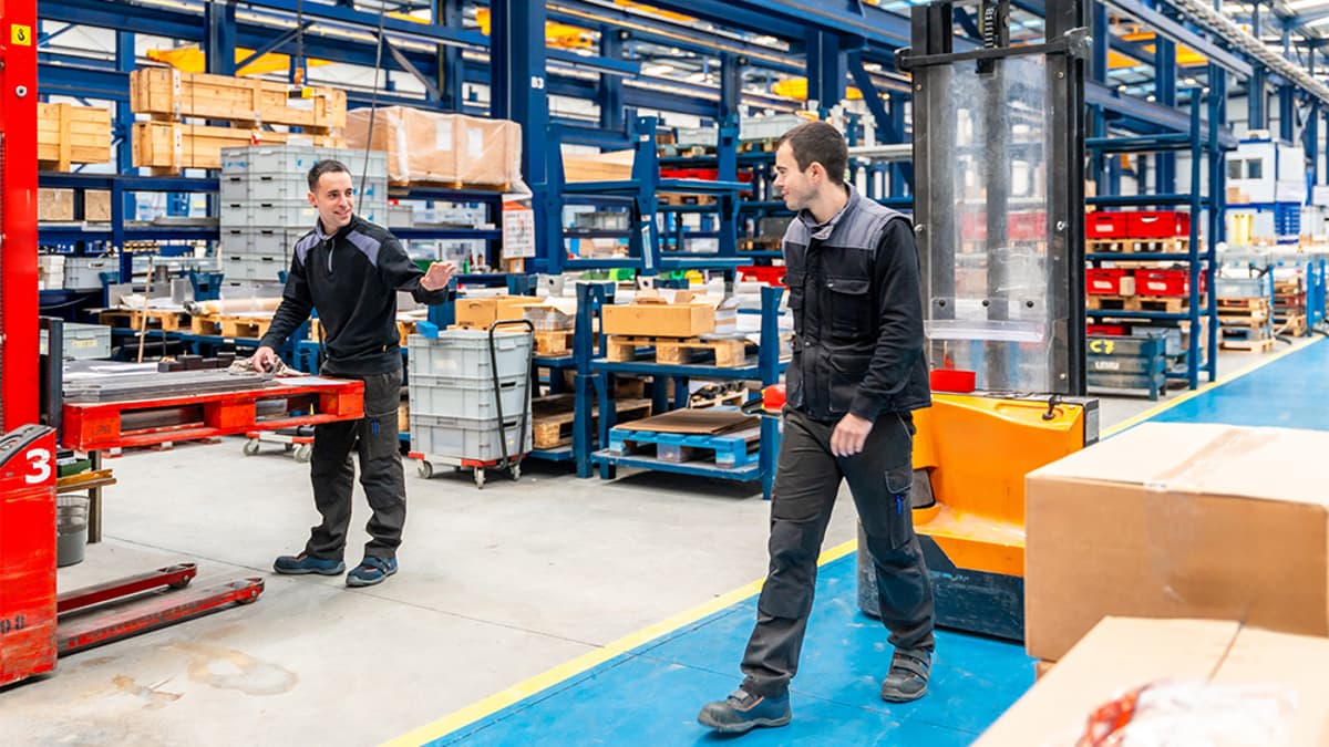 Warehouse Post-Holiday Recovery: Maintaining Equipment and Staff