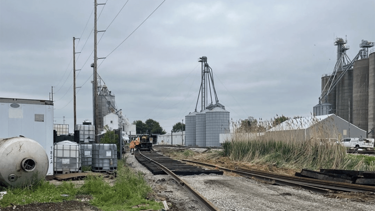 Small-Road Briefs: Patriot Rail, OmniTRAX
