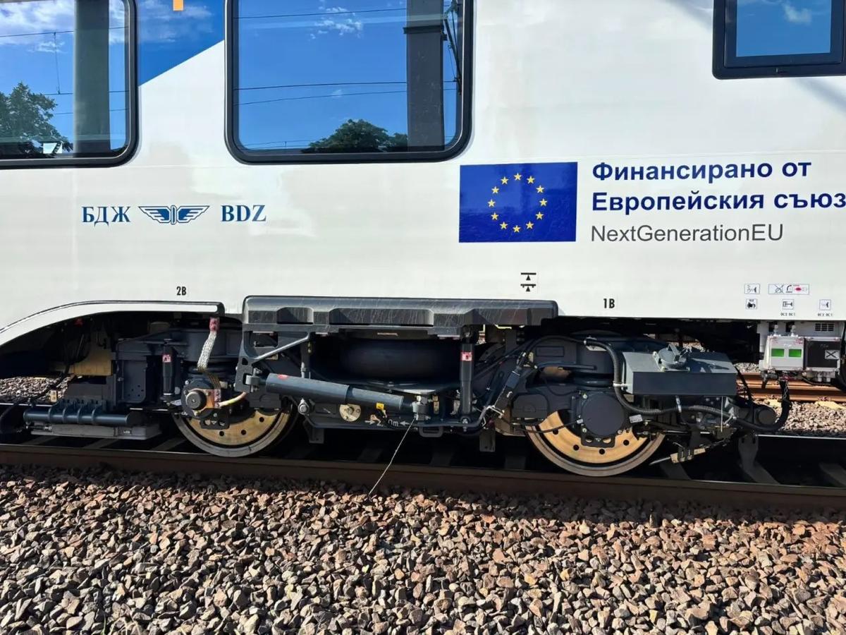 The First Coradia Stream EMUs Have Arrived in Bulgaria
