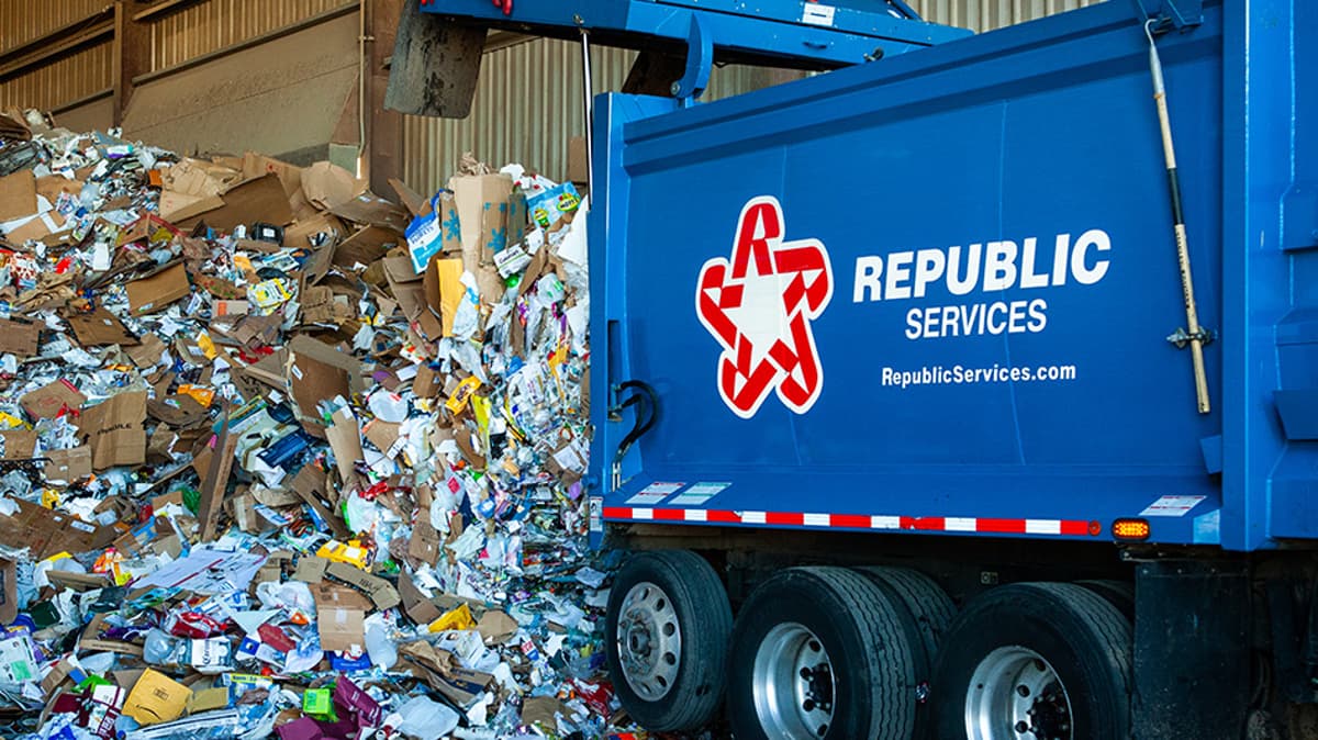 Republic Services Acquires Robinson Waste Services