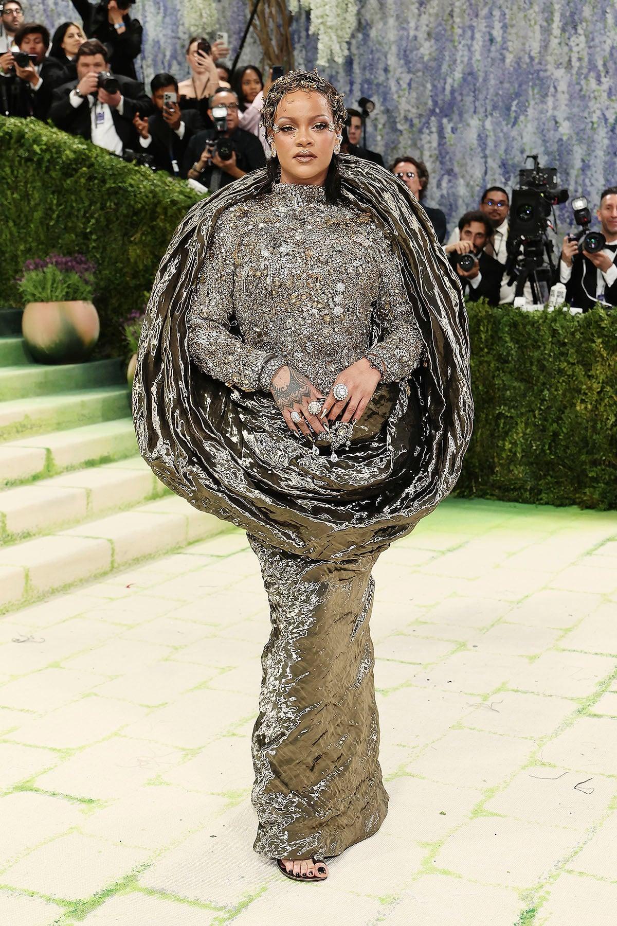 Rihanna’s Embellished Maison Margiela Artisanal Look At The Met Gala