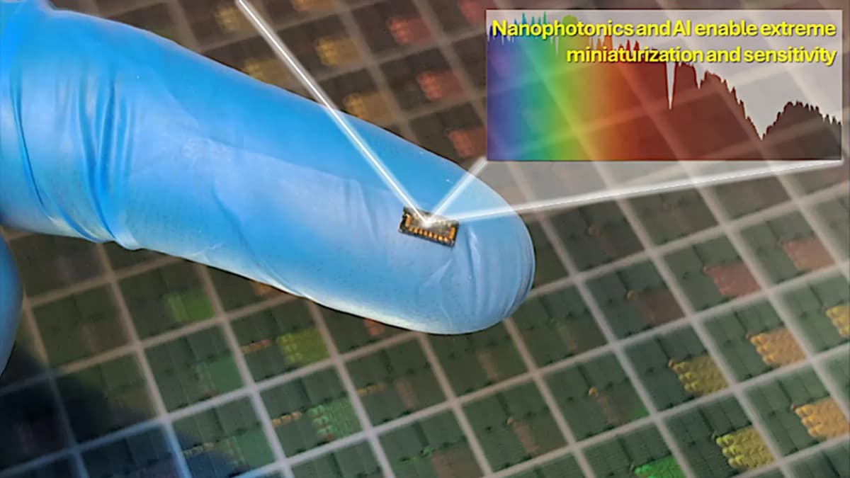 AI-Powered Spectrometer Chip Shrinks Lab Technology to the Size of a Grain of Sand