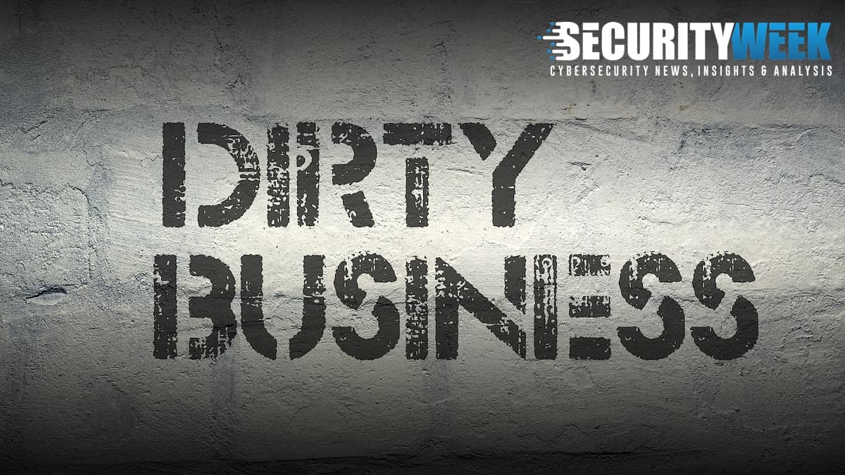 Researchers Expose Network of 150 Cloned Law Firm Websites in AI-Powered Scam Campaign