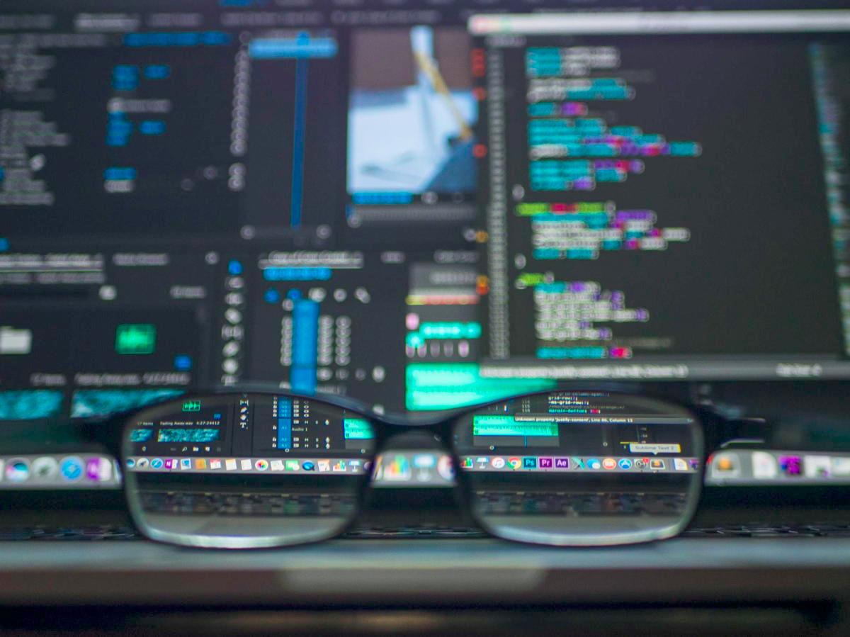Zhipu AI Sees Stock Price Jump Amid Anthropic Disruption
