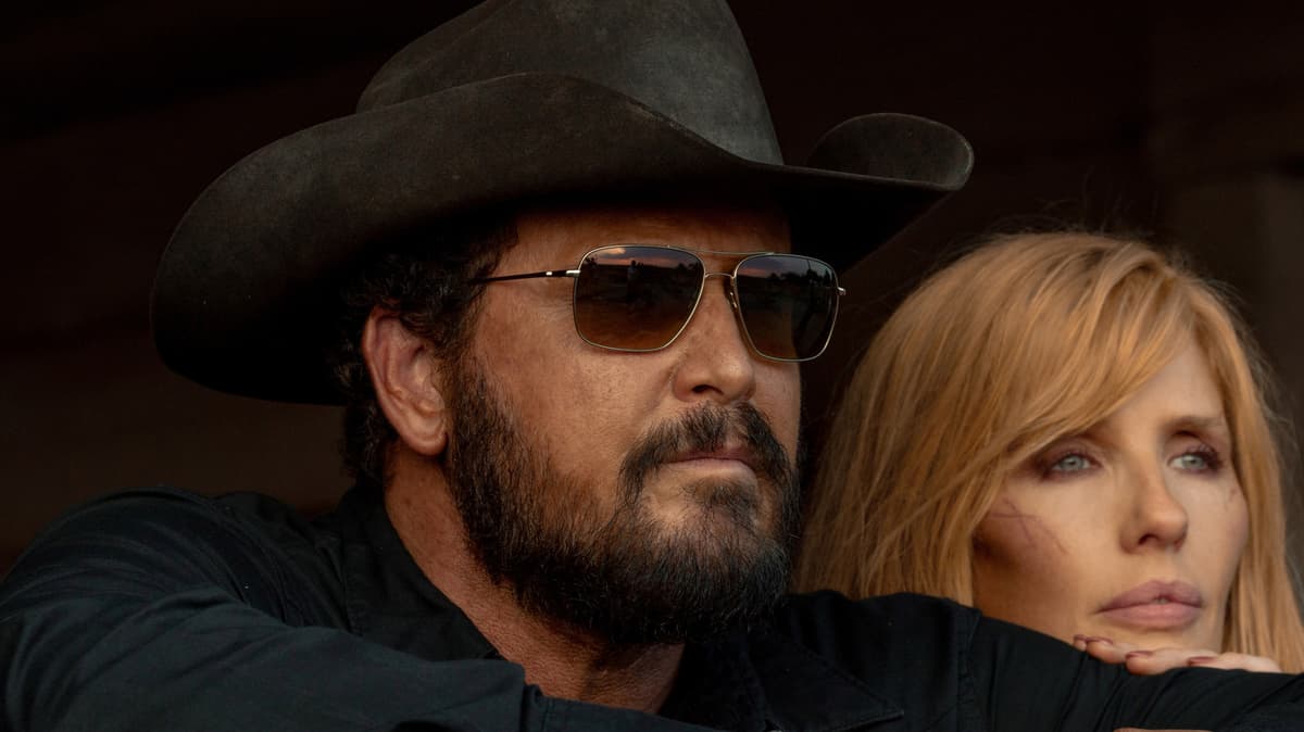 Yellowstone's Dutton Ranch Spin-Off Feels Like It's Setting Up A Landman Crossover