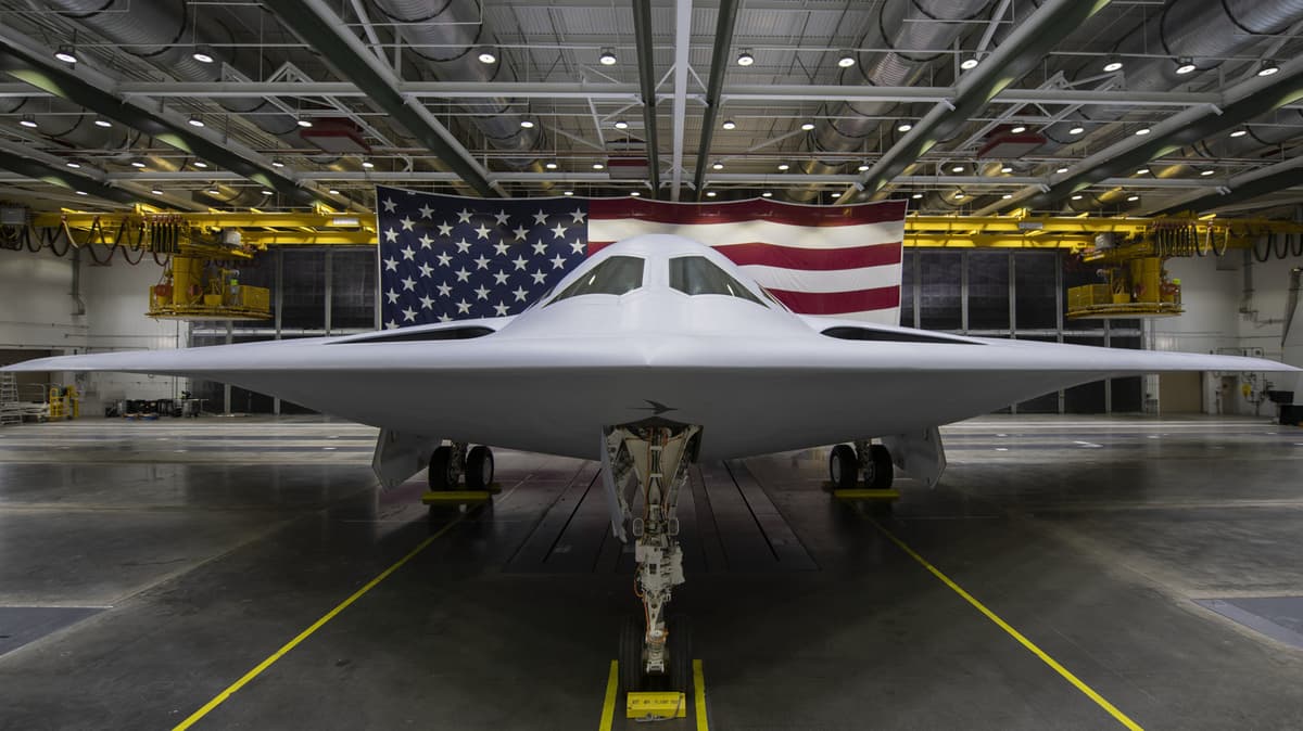 Why The Northrop Grumman B-21 Raider Is Smaller Than The B-2