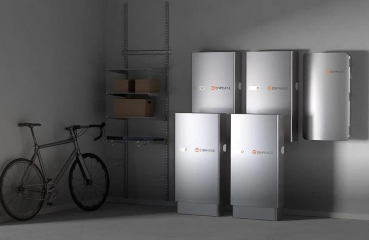 Enphase Localizes Battery Software for Reducing Power Loss