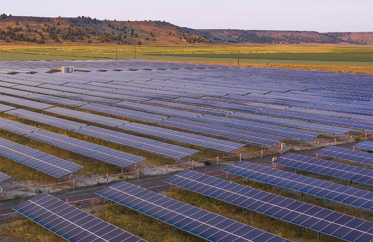 Strata Clean Energy Signs 1-GW FTC Solar Tracker Supply Agreement