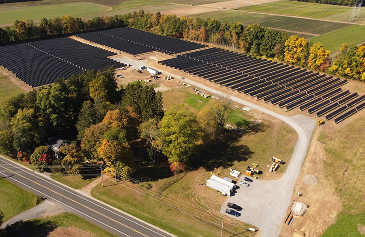 Distributed Energy Infrastructure Installs Community Solar Projects Through Heavy Snowfall