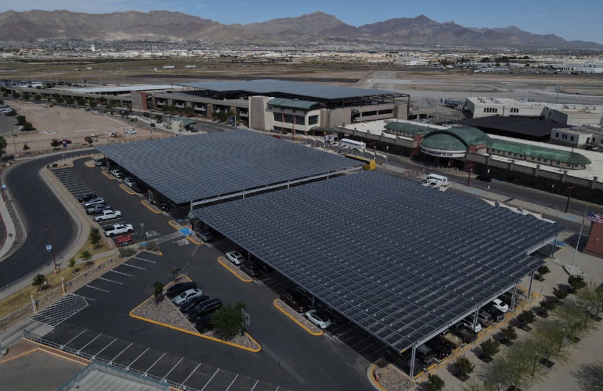 2.9-MW Carport Project Completed at El Paso International Airport