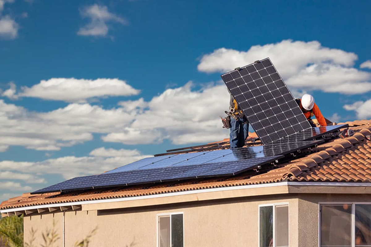 Did the Solar Tax Credit Expire in 2026? Here’s What Homeowners Need to Know
