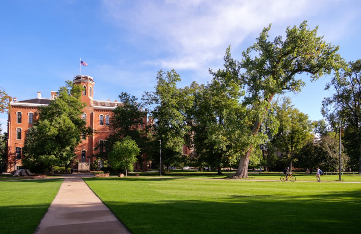 1-MW Solar Project Comes Online at CU Boulder