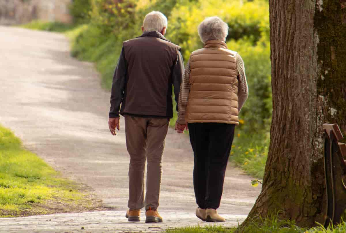 The Best Exercise For Depression & Anxiety — Equals Or Exceeds Pills & Therapy (M)