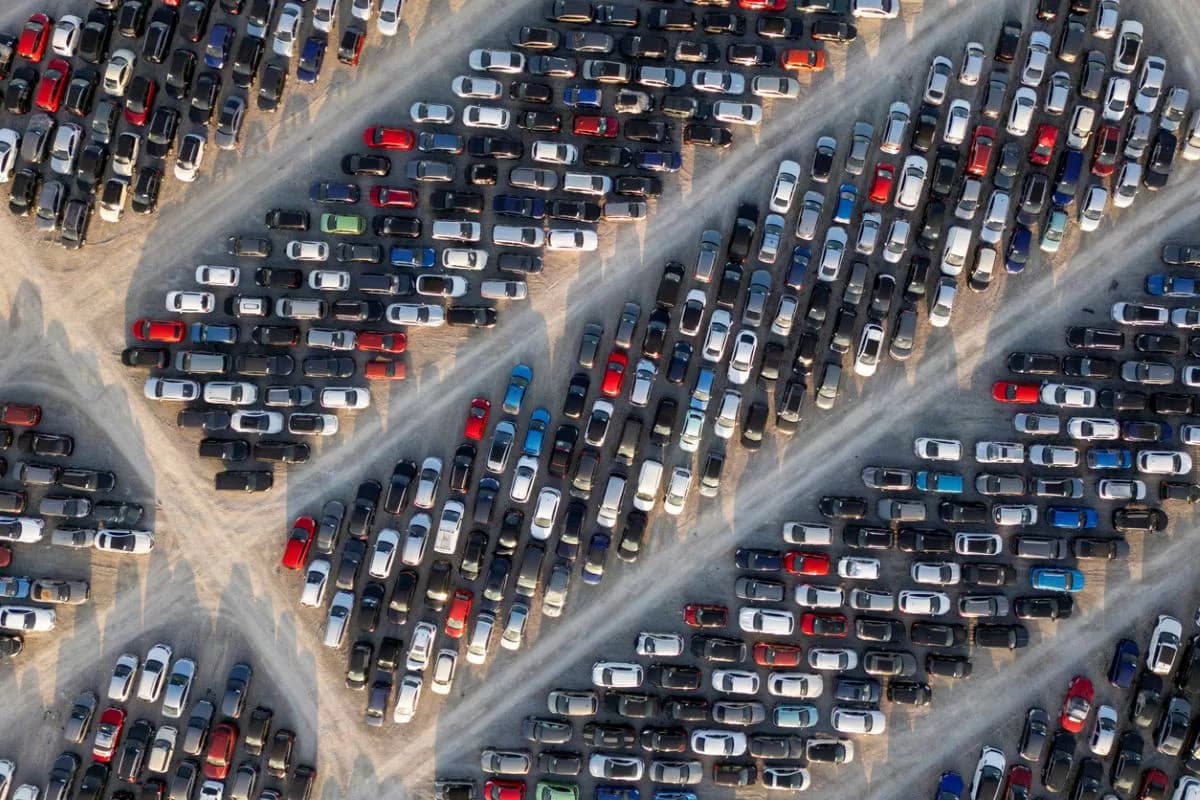 Automakers Stockpile Cars Because of Iran War