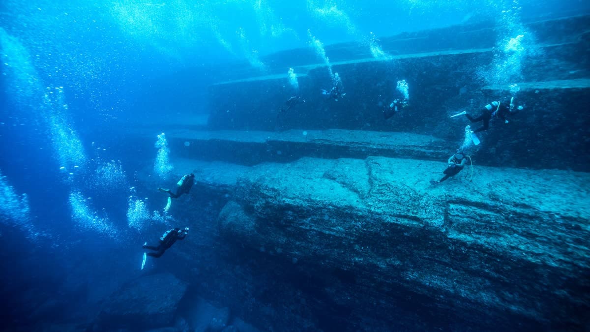 The Creepiest Ocean Discoveries: Pyramids, Monster Squid, and a Deafening ‘Bloop’