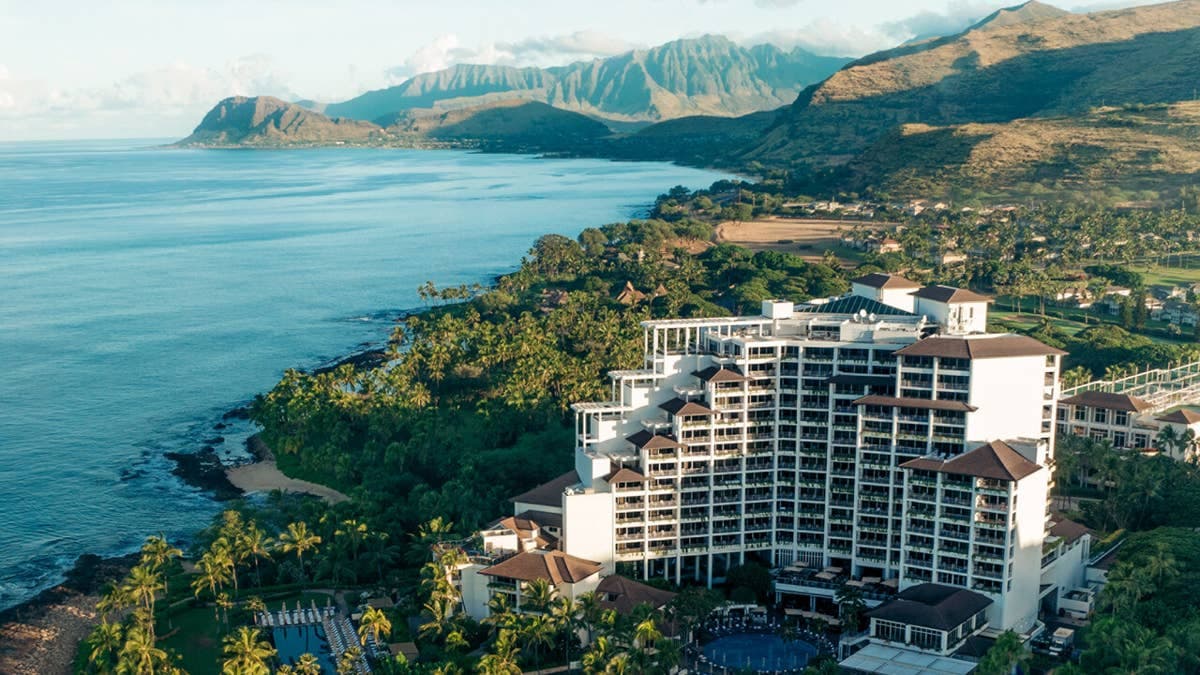 Kekoa Cazimero and the Four Seasons Oahu Just Launched a New Half-Day Surf Experience at Wai Kai