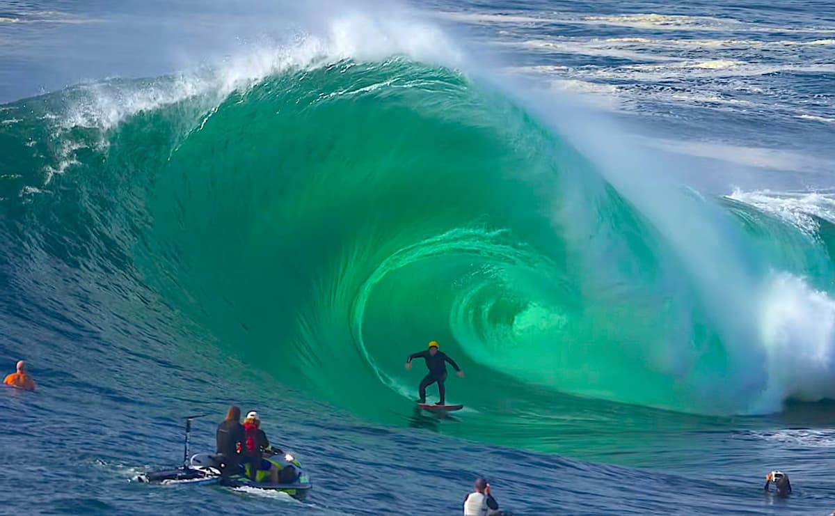 Cape Fear Slab Explodes as Lucas Chianca, Lucas Fink and Dylan Longbottom Charge ‘Best Day Ever’ at Sydney Psycho Wave...