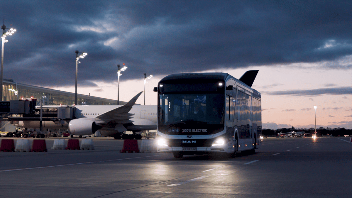 MAN Results in Q1 2026: Revenues at €3.3 Billion (Growing 8%), Bus Segment up 6%