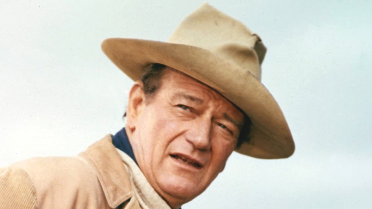 John Wayne's Favorite Steakhouse Is Best Known For Its Prime Rib Dinners